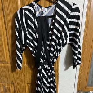 LuLaRoe Michelle wrap dress